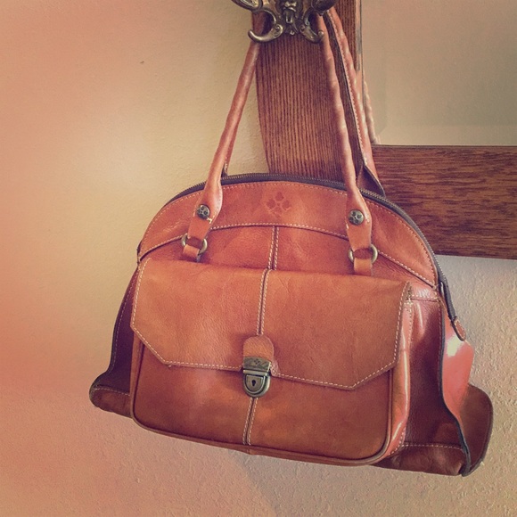 Patricia Nash Handbags - PATRICIA NASH 🌿 large Leather Bag